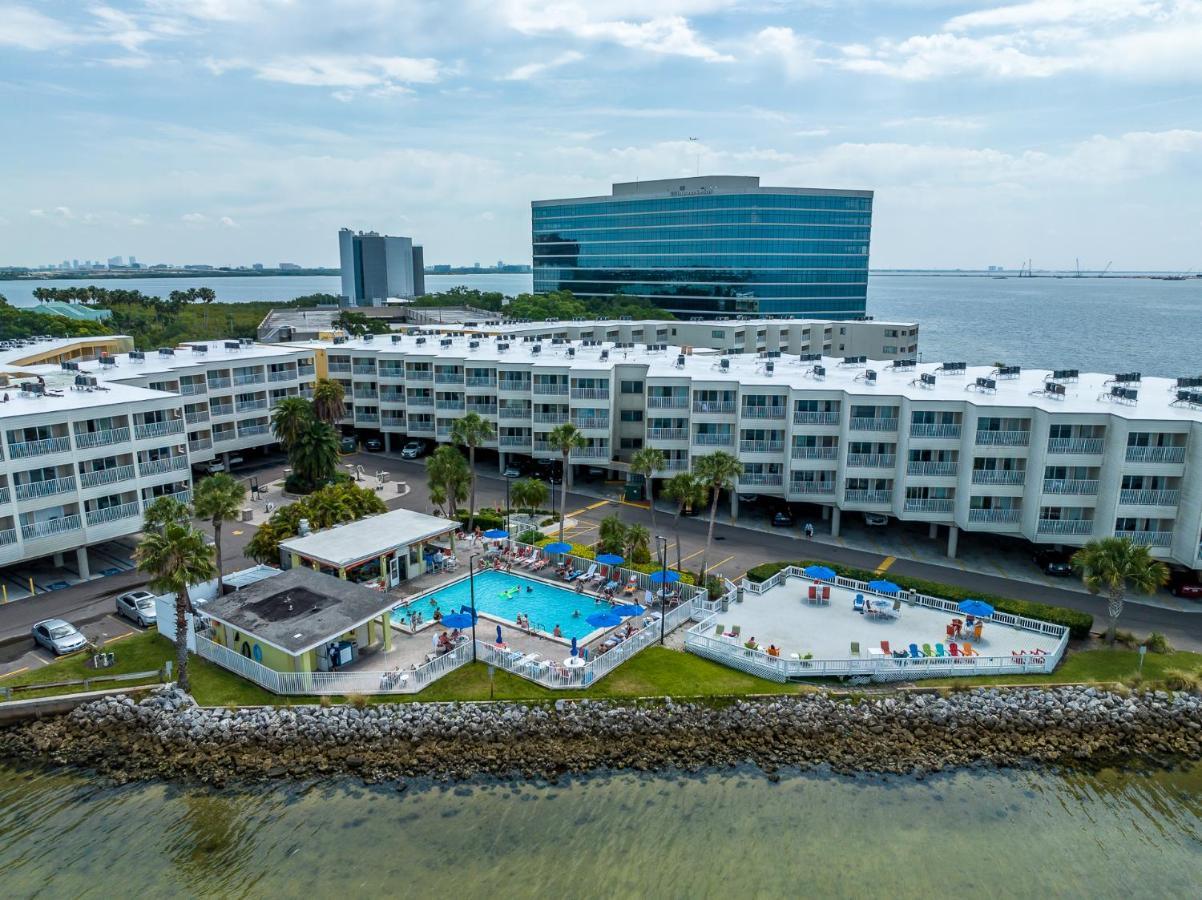 Bay Views From Your Balcony Beach Resort タンパ エクステリア 写真